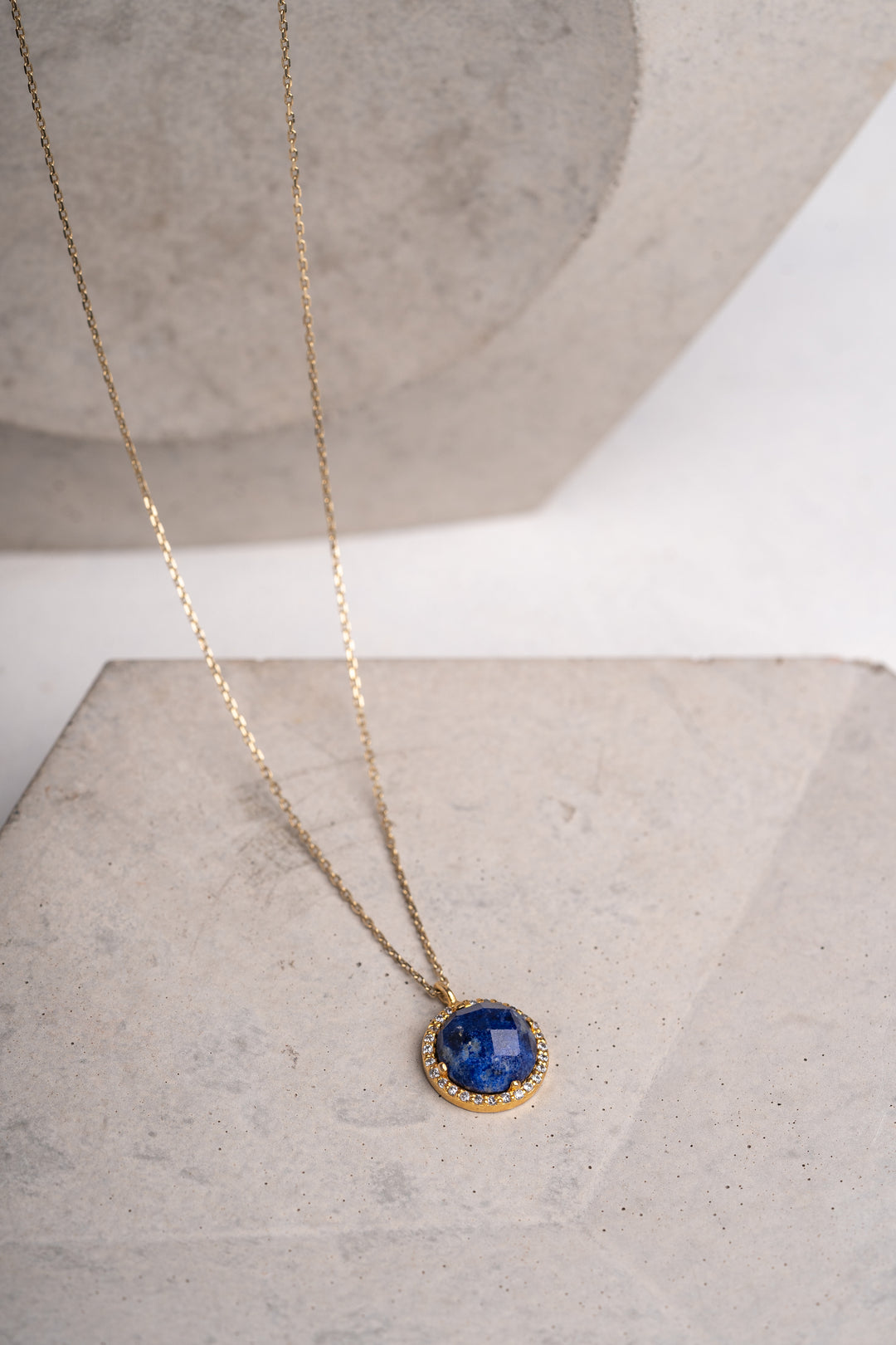 Faceted Blue Lune