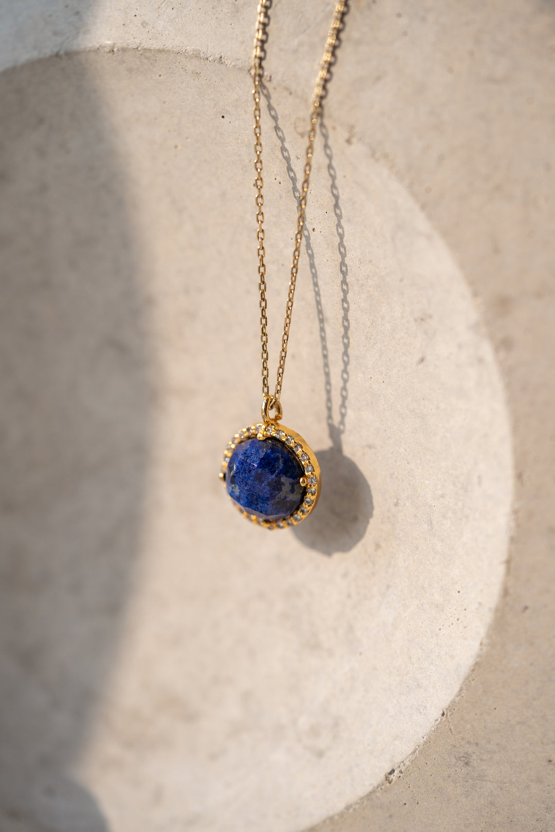 Faceted Blue Lune