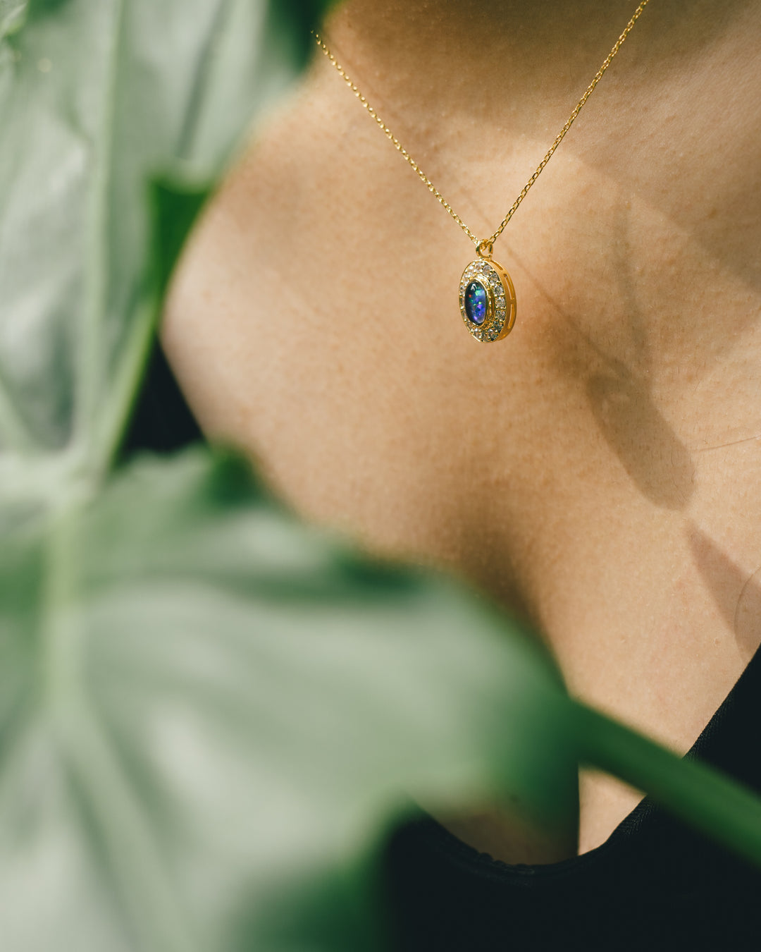 The Cleo Pendant